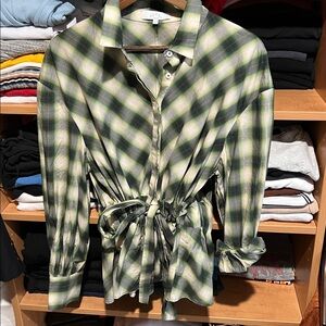 Pearl by Lela Rose Green Plaid Button-Up Shirt with Belt